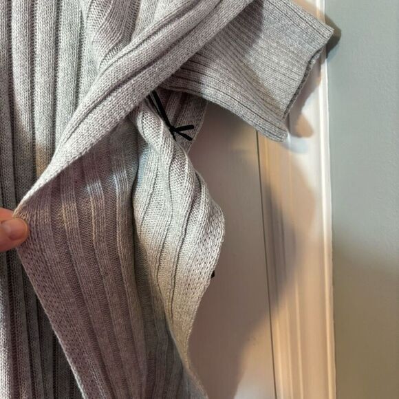 Simply Vera Vera Wang rib poncho gray sweater S/M - Picture 6 of 13